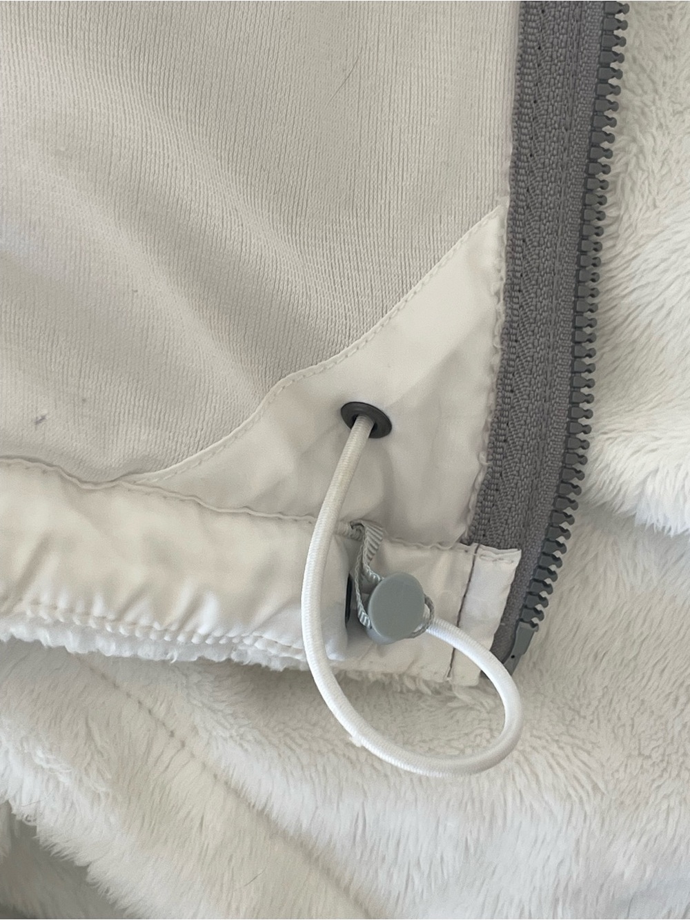 The North Face Women's Osito Fleece Jacket - White Small - Picture 11 of 11